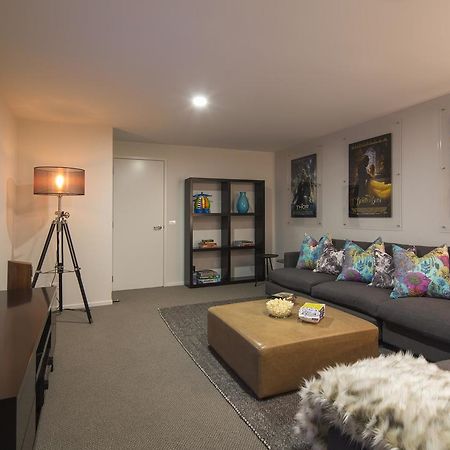 Lakefront Luxury By Amazing Accom Κουίνσταουν Εξωτερικό φωτογραφία